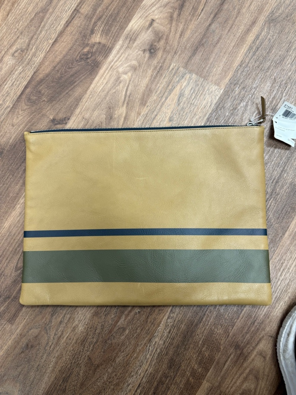 COACH Men's Tan and Olive Leather Zip Pouch with Black Stripes - Picture 6 of 11